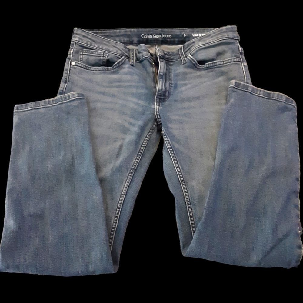 Calvin Klein‎ Jeans Boyfriend Faded Slim Cut Womens size 6